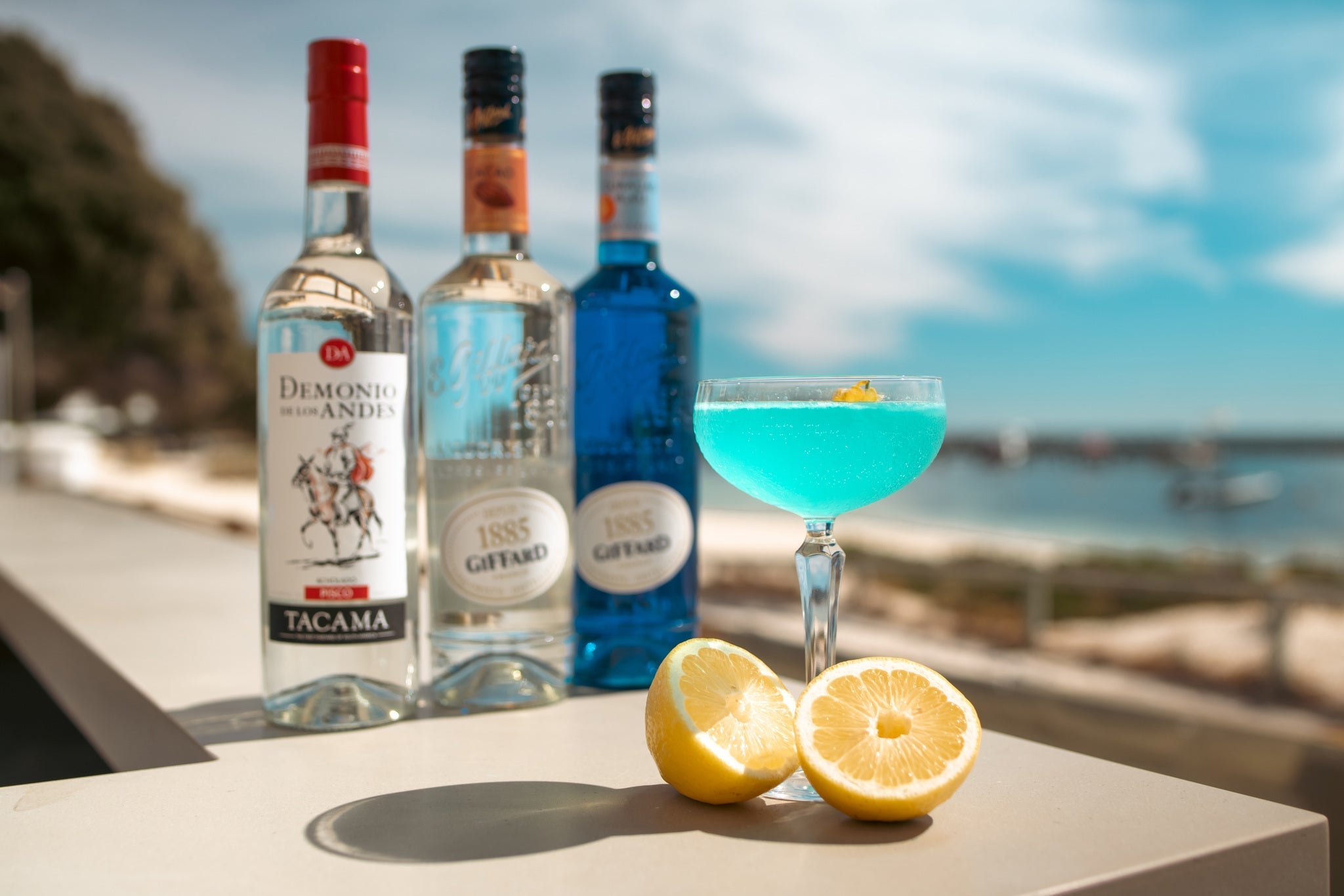 Liqueur Giffard, Curacao Bleu Liqueur, 700 ml Giffard, Curacao Bleu Liqueur  – price, reviews